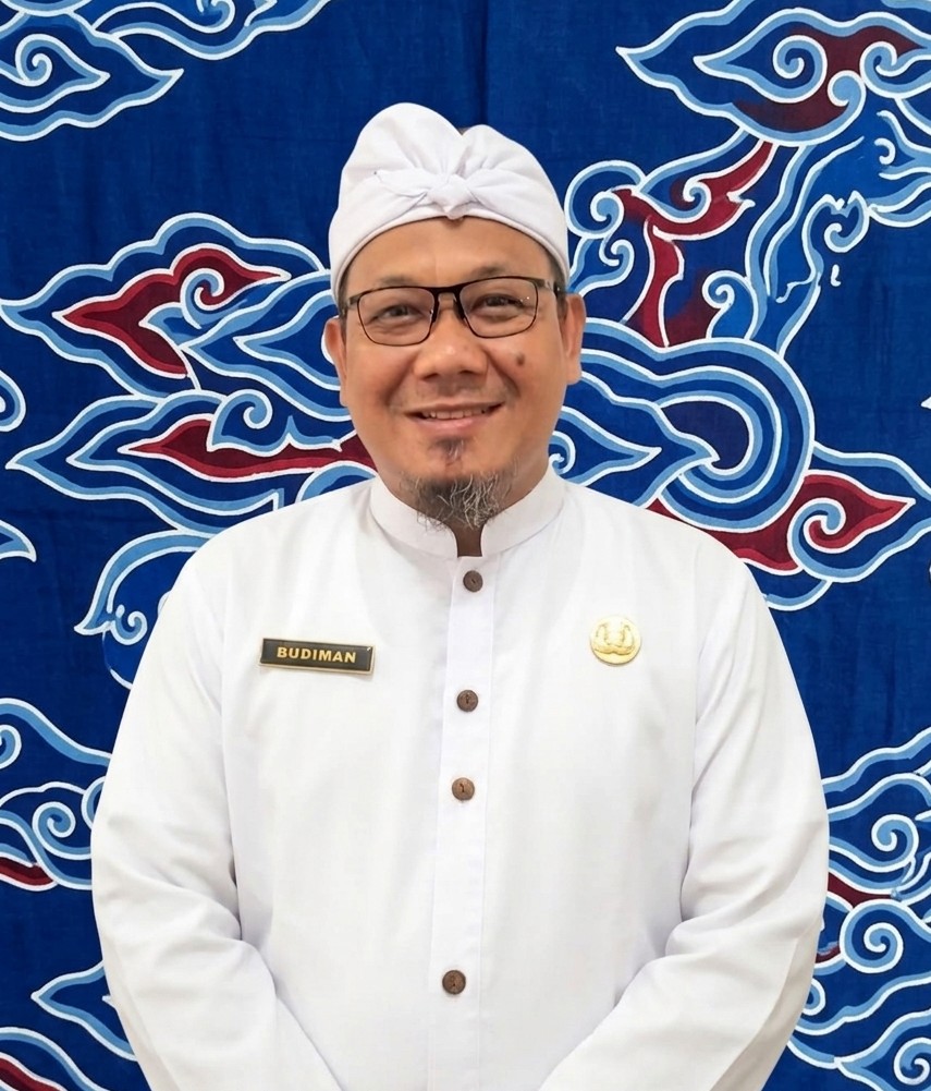 Kepala Sekolah SMAN 1 KARAWANG